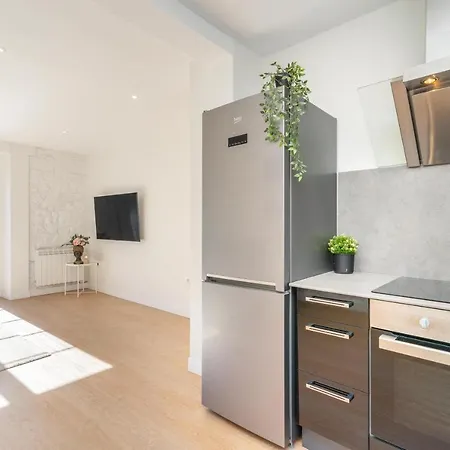 La Casa Del Reloj * Luanco